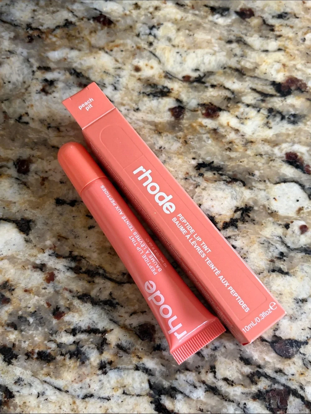 ⚡️🖤RHODE Peach Pit Peptide Lip Treatment